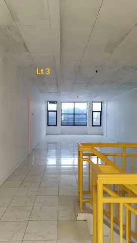 Disewa Ruko di Pinggir Jalan Raya Besar Boulevard Gading Serpong