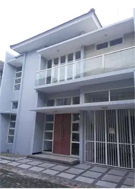 Dijual Rumah Cluster 2 Lantai Siap Huni Lokasi Dekat Solo Paragon