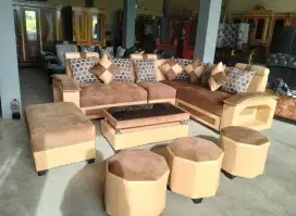 Sofa beranak cokelat