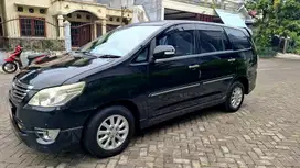 Toyota Kijang Innova 2012 Bensin