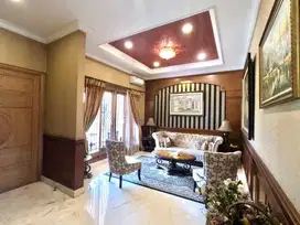 Dijual Rumah Mewah Dengan Swimming Pool Daerah Pasar Minggu