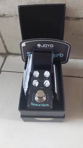 Efek gitar JOYO JF 317 SPACE REVERB MINI