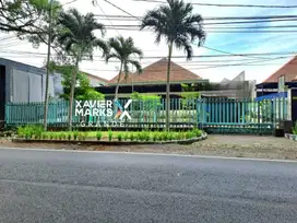 Dijual Rumah Klasik di Jalan Gunung Gunung Kawasan Ijen