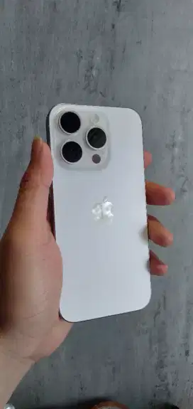 Iphone 15 Pro 256 gb inter
