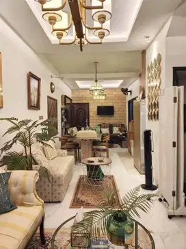 Rumah 2 Lantai, Desain Modern Half Furnished 4 Kamar Tidur di Jatiasih