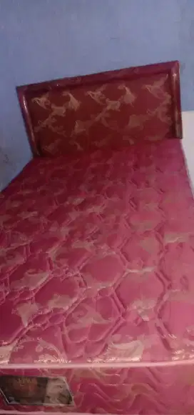 Kasur springbed merk deluxe dan lemari plastik