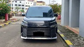 Toyota All New Voxy TSS Camera360 Black on Black 2022 Like New Low Km