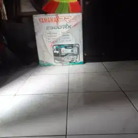 Genset  yamamax pro 2500rx