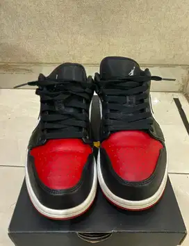 Air Jordan 1 Low Bred Toe