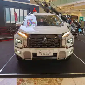 NEW XPANDER CROSS CVT PREMIUM