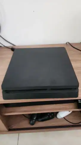 PS 4 Second kapasitas 500 Gb