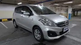 TDP Rendah Suzuki Ertiga 1.4 GL Bensin-AT 2016 Abu-Abu CCOCB