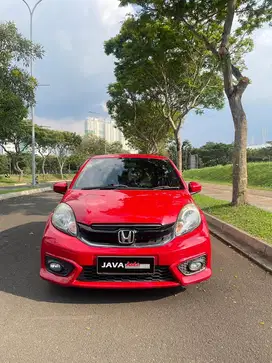Honda brio e a/t merah 2018
