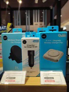 Wireless Car Charger dan Wireless 3 in 1 Iphone, Apple Watch , Airpods