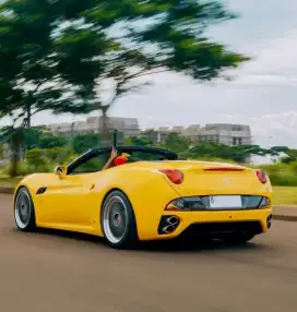 MURAH. BICOLOR FERRARI California HS30 2014 t cabrio 2013 gallardo
