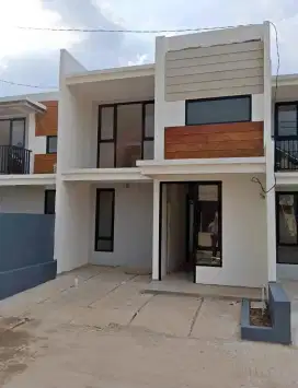 Rumah dalam komplek harga 150juta'n akses mobil
