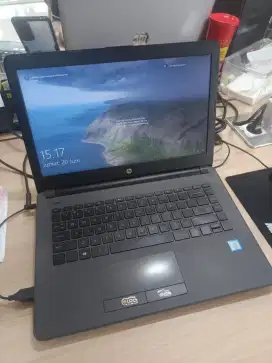 Laptop HP 240 G6