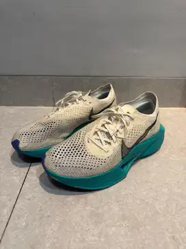 Nike Vaporfly Next% 3 (warna white lime)