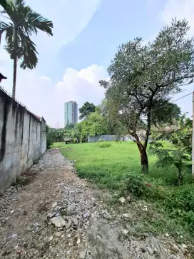 HOT SALE!!!TANAH LUAS SIAP BANGUN LOKASI STRATEGIS COCOK UNTUK APAPUN