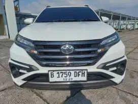 ( km 21rb ) Toyota Rush GR 2021 Metik Putih
