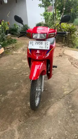 Suzuki satria R