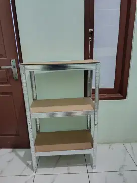 Rak susun multifungsi