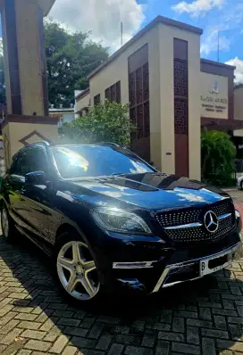 ML 400 Pajak 1 Tahun Mercedes Benz