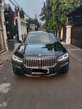 BMW 730Li 2022 Bensin