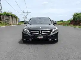 [LOW ODO !!] MERCEDES BENZ C200 AVG 2015