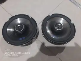 Speaker mobil Alpine 6 inc