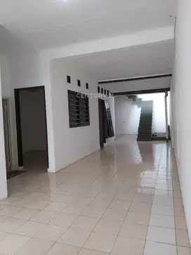 Rumah Strategis Dekat Tol Di Taman Padjajaran Bogor