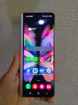 Samsung Z Fold3, Ram 12/256(Minus Lyar luar retak hlus & Lcd dlm mati)