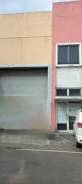 Disewakan Gudang Green Sedayu Bizpark Cakung Jakarta Timur