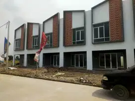 Ruko Canggu Boulevard Tmpt Usaha Anda yg Strategis