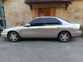 Honda Accord 1997 Bensin