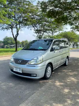 Nissan Serena 2012 Bensin