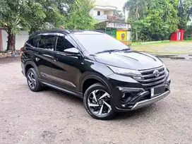 Toyota Rush 1.5 GR Sport MT Manual 2022 2023 Hitam istimewa terawa