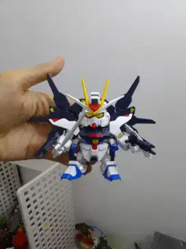 Figure Gundam SD Baru Beres Rakit Linke New