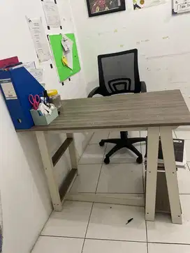 Dijual cepat paket meja dan kursi kantor