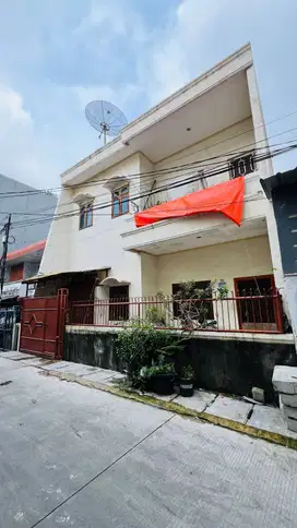 Rumah 2 Lantai Siap Huni di Ampera Pademangan, Jakarta Utara