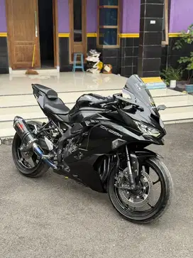 NINJA ZX25R STANDART NON ABS 2022 LENGKAP MULUS