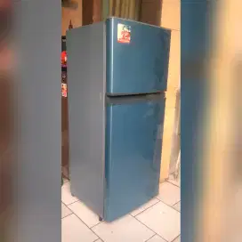 Kulkas 2 Pintu Sharp Normal Dingin Beku Fungsi No Kendala Siap Pakai