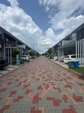 Dijual Rumah Minimalis siap Huni Full Renov di Wisteria Metland JakTim