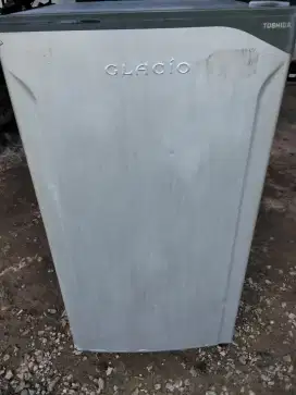 Kulkas Toshiba glasio 1 pintu ORI segel normal