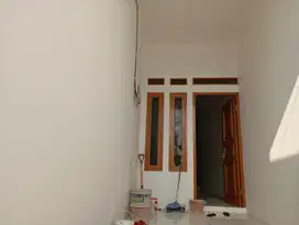 Rumah baru Pos Pengumben/LT 75/LB 60/SHM/Masuk Mobil/bentuk Leter L/