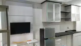 Di sewakan Apartemen Green Lake Sunter type studio furnished