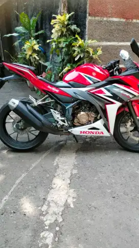 Bismillah,jual cbr led,motor super mulus no minus,ga ada pr,