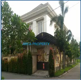 JUAL RUMAH 2 LANTAI STRATEGIS MURAH , PERUM CITRALAND , SBY