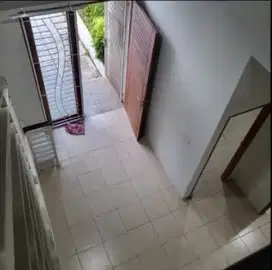 Dijual Rumah Tropicana Residence Tangerang Rapi