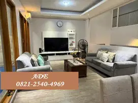 Dijual Rumah Cantik ada swimming pool di Kebayoran Bintaro 16258Ad